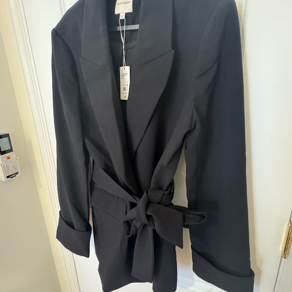 Favorite Daughter The Adrienne Blazer | Black - L - New - Picture 2 of 10